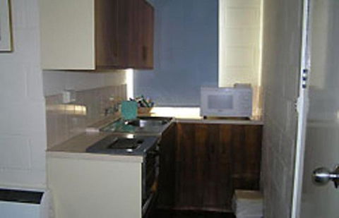 Pathfinder Motel - Accommodation Burleigh 3