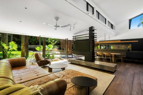 Pelangi By TCC - Accommodation Burleigh 3