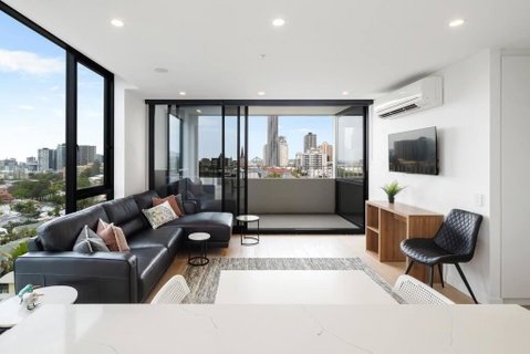 Perfect Haven In Spring Hill 2B1B And Parking - Accommodation Burleigh 0
