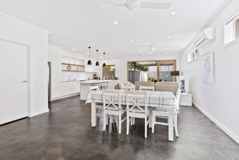 Perfect Palm Beach Townhouse - Hosted By Burleigh Letting - Accommodation Burleigh 0