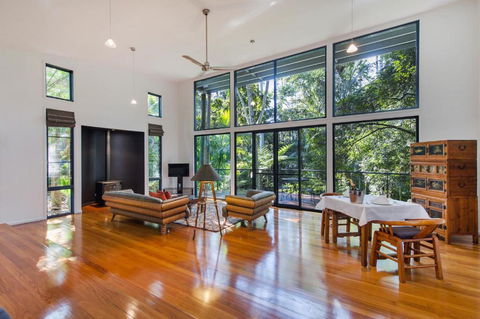 Pethers Rainforest Retreat - Accommodation Burleigh 0