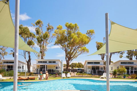 RAC Cervantes Holiday Park - Accommodation Burleigh 0