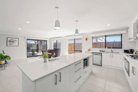 Ramlegh Spring Estate - High Quality Family Living - Accommodation Burleigh 2