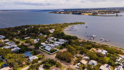 Raymond Island Retreat - Accommodation Burleigh 1
