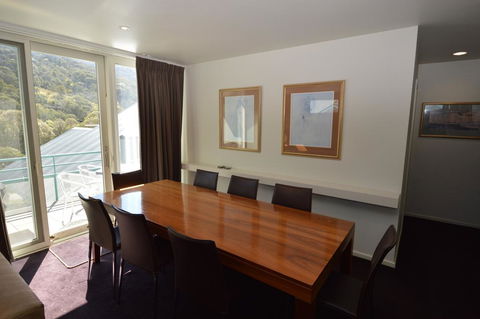 Aspect 2A - Accommodation Burleigh 3