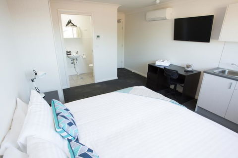 Aspire Newcastle - Accommodation Burleigh 2