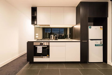 Astrina Deluxe 2 Bedroom - Accommodation Burleigh 1