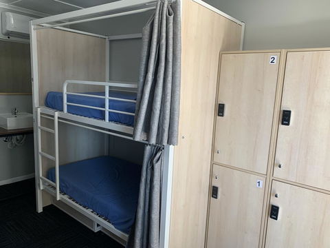 Aussie Dream Hostel - Accommodation Burleigh 0