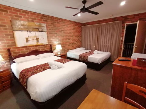 Aussie Rest Motel - Accommodation Burleigh 3