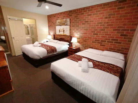Aussie Rest Motel - Accommodation Burleigh 1