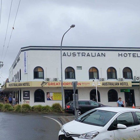 Australian Hotel - Accommodation Burleigh 3
