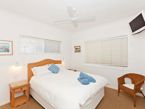 Avalon 2- Uninterrupted Views- Almost On The Beach! - Accommodation Burleigh 2