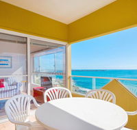 Avalon 4 - right across the road from convent beach - uninterrupted views - Accommodation Burleigh