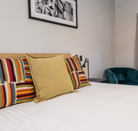 AVENUE MOTEL APARTMENTS - Accommodation Burleigh