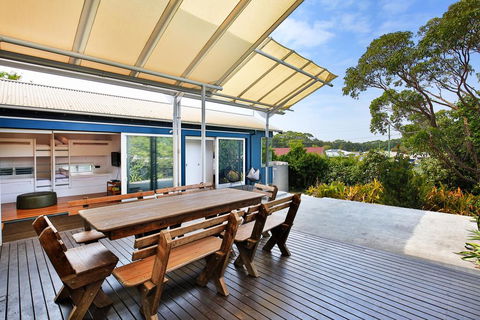 Ayana Beach House - Pet Friendly - Opposite Beach - Accommodation Burleigh 3