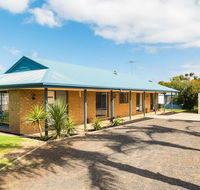 Back Beach Retreat - Accommodation Burleigh