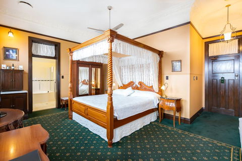 Ballina Manor Boutique Hotel - Accommodation Burleigh 3