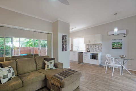 Beach Cottage On Cassia Avenue, Central Coolum Beach - Accommodation Burleigh 3