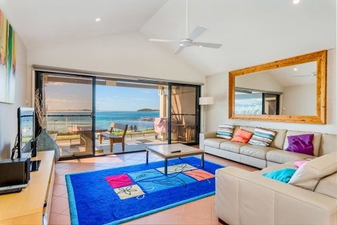 Beach Duplex 72b Marine Dr - Fingal Bay - Accommodation Burleigh 2