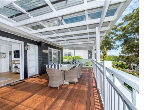 Beach House At Nelson Bay - Accommodation Burleigh 0