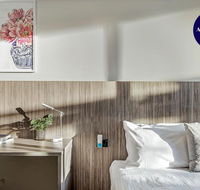 BEACH LOCATION STUDIO // CLOVELLY 1 - Accommodation Burleigh