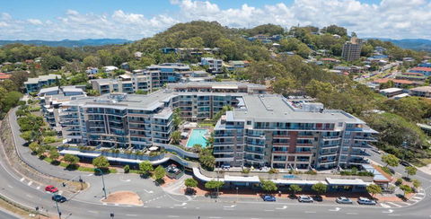 Beach Side Ocean Burleigh Heads 3 Bedroom Family Accomodation - Accommodation Burleigh 0