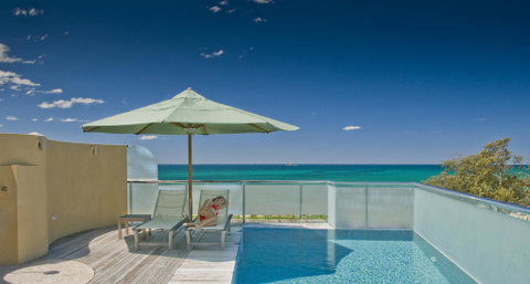 Beach Suites - Accommodation Burleigh 0