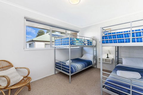 Beach Terrace 4 - Accommodation Burleigh 3