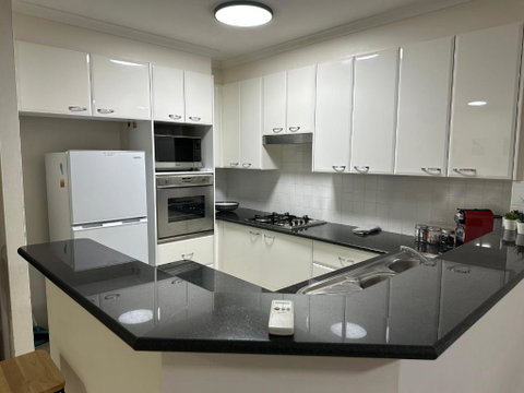 Resort Style 2BR Apt In Pyrmont Next To Darling Harbour - Accommodation Burleigh 2