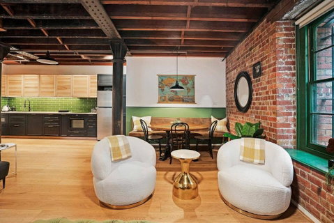 Retro Meets Industrial At Heritage Bond Store - Accommodation Burleigh 1