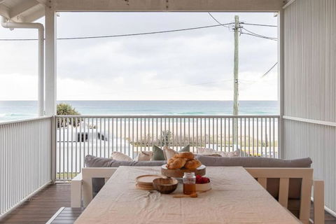 Rigi On Currumbin Beach - Accommodation Burleigh 1