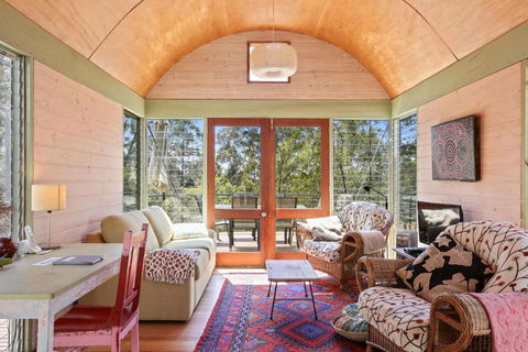 Rikkara Sanctuary 19 Rikkara Avenue Private Retreat - Accommodation Burleigh 0