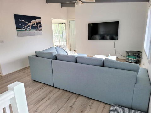 Riptide - Accommodation Burleigh 2