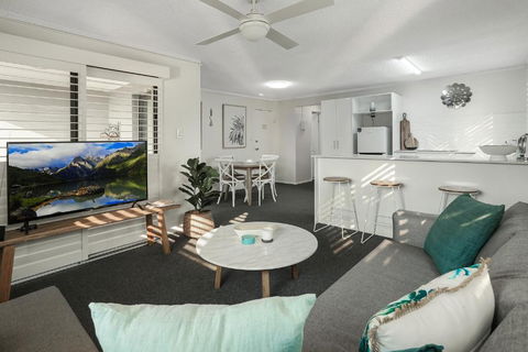 Riverside Location, Noosa Sound - Accommodation Burleigh 1