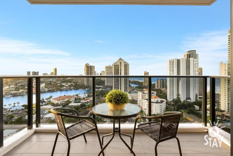 Ruby Apartments - QStay - Accommodation Burleigh 1