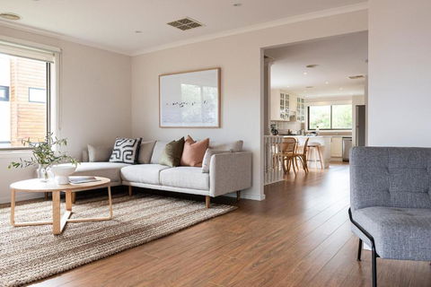 Safety Beach Abode Walk To The Beach - Accommodation Burleigh 2
