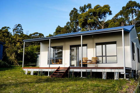 Rockpool Cottage - Accommodation Burleigh 3