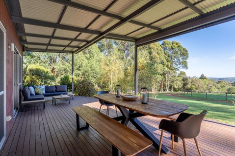 Roo Corner I Private Properties - Accommodation Burleigh 3