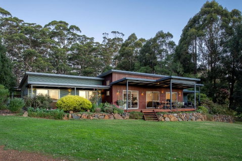 Roo Corner I Private Properties - Accommodation Burleigh 1