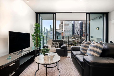 Rooftop Pool 2BR Apartment At Marvel Stadium With Free Parking - Accommodation Burleigh 1
