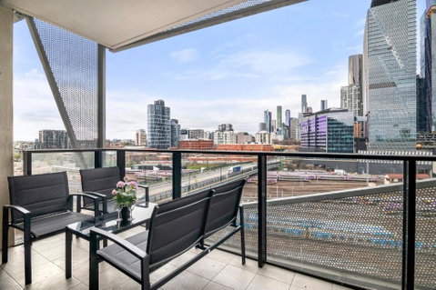 Rooftop Pool 2BR Apartment At Marvel Stadium With Free Parking - Accommodation Burleigh 2
