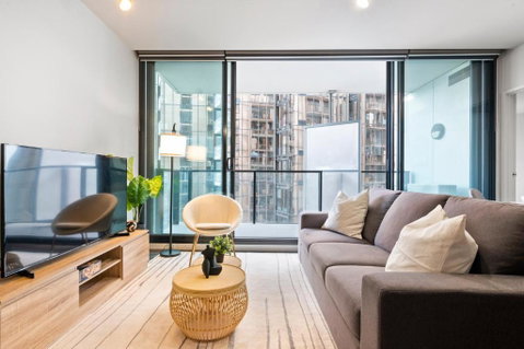 Rooftop Pool 2BR Apt At Marvel Stadium With Free Parking - Accommodation Burleigh 1