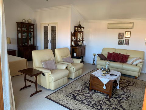 Room With A View - Accommodation Burleigh 1