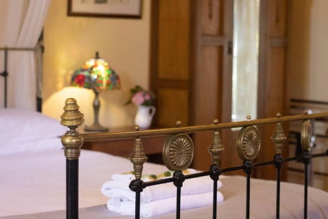 Rose Petal Cottage - Accommodation Burleigh 3