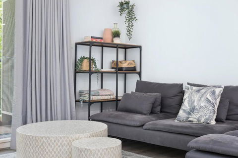 ROYA6320 - Royal Respite - Accommodation Burleigh 2