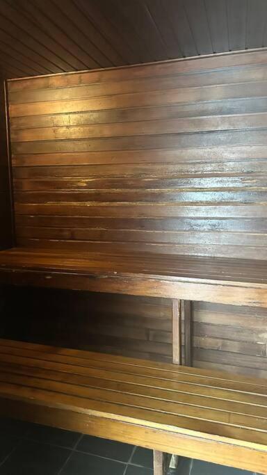 Royal Garden Residence - Accommodation Burleigh 1