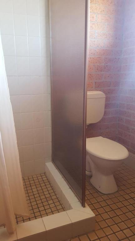 Royal Palms Motor Inn - Accommodation Burleigh 1