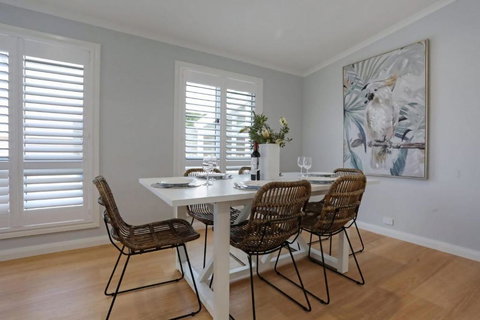 Ruby Moon - Accommodation Burleigh 1