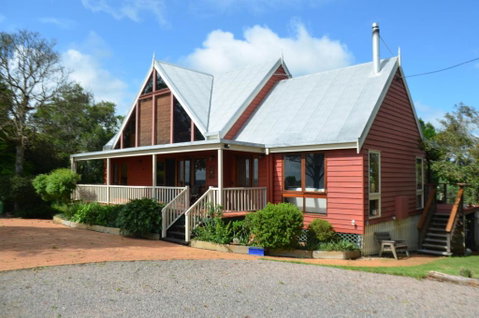 Ruddles Retreat - Accommodation Burleigh 0