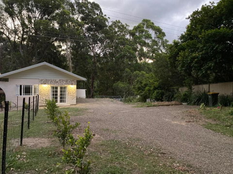 Rural Granny Flat - Pet Friendly - Accommodation Burleigh 2